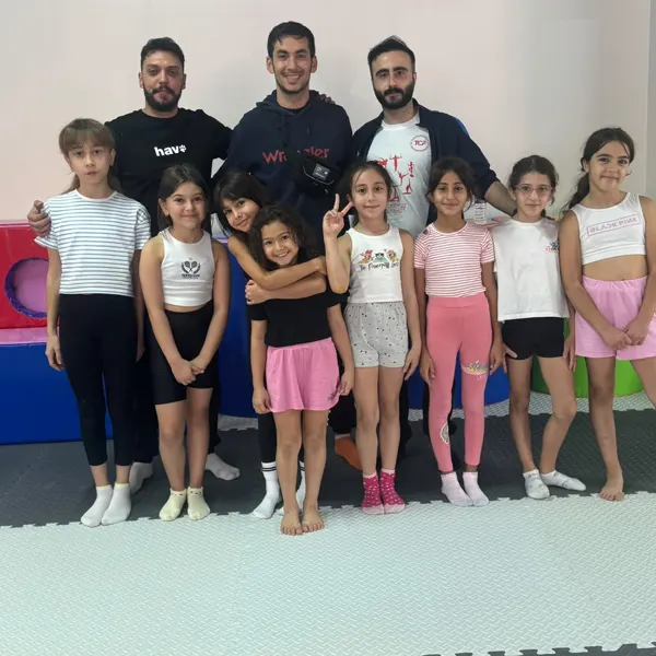 ESKA Cimnastik salonundan bir kare